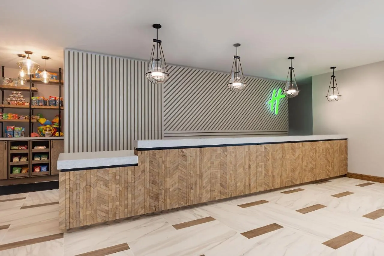 Holiday Inn & Suites Ocean City By Ihg Resort