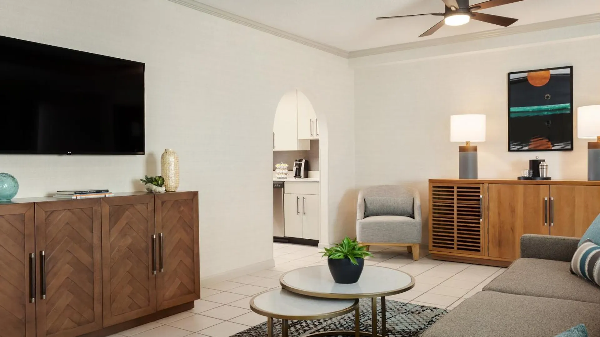 Holiday Inn & Suites Ocean City By Ihg 3*,